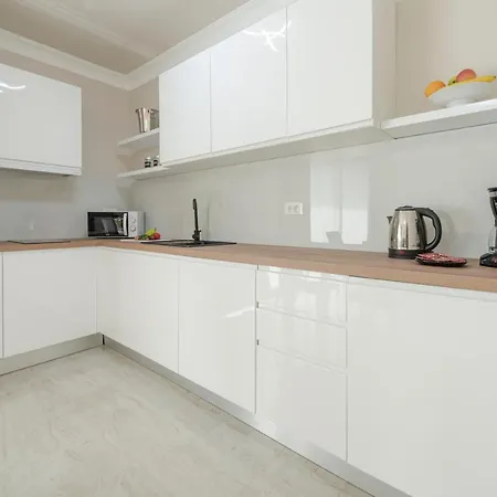 Makris No3 Apartmán *