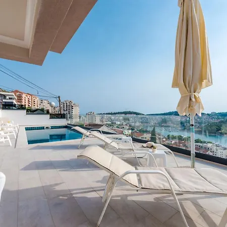 Makris No3 * Dubrovník