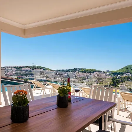 Appartement Makris No3