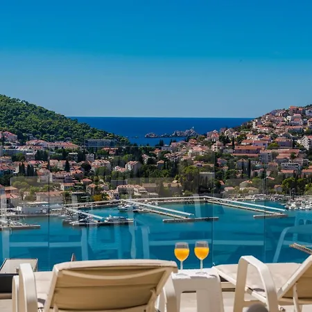 Appartement Makris No3 *