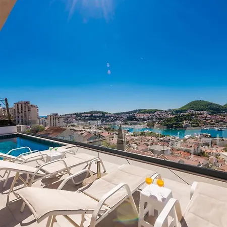 Lejlighed Makris No3