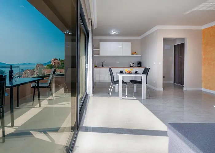 Апартаменты Makris No3 *