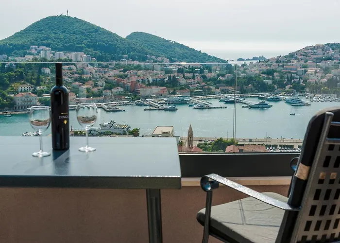 Makris No3 Дубровник